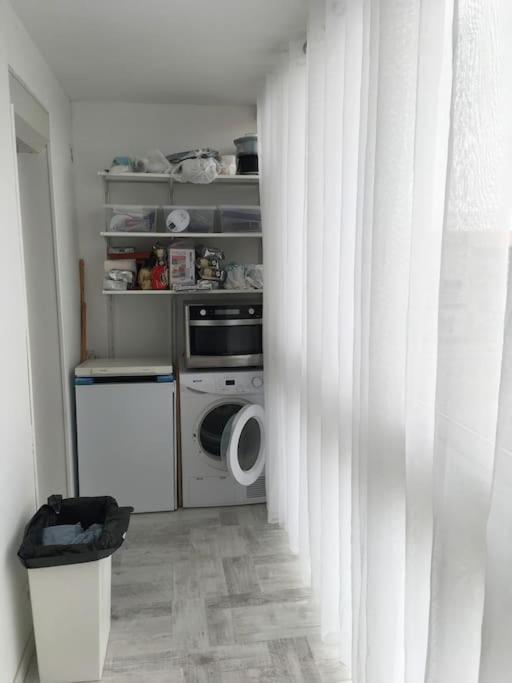 Appartement T3 Proche De La Mer Narbonne Eksteriør billede